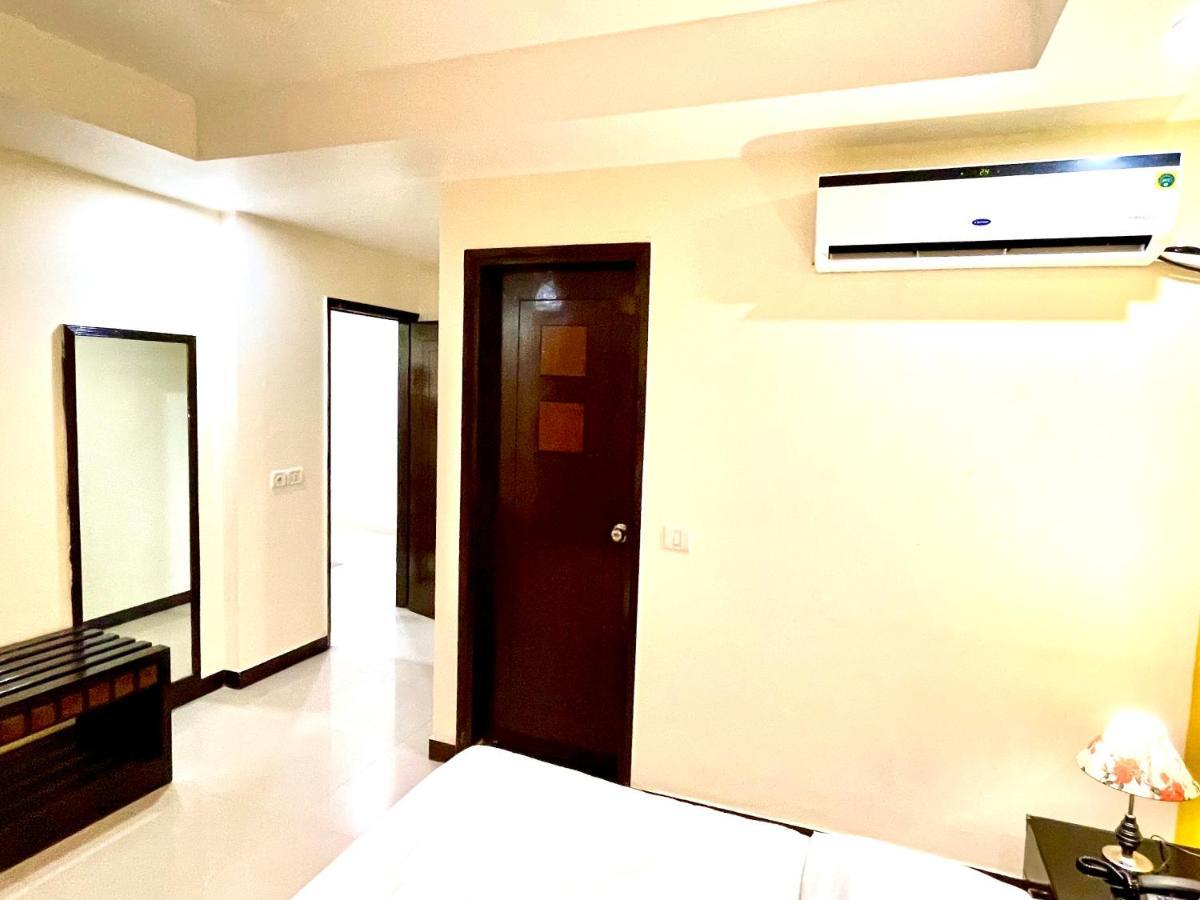 Lime Stays B&B Gk-2 At Greater Kailash Metro South Delhi Nearby Saket Select City New Delhi Exterior photo
