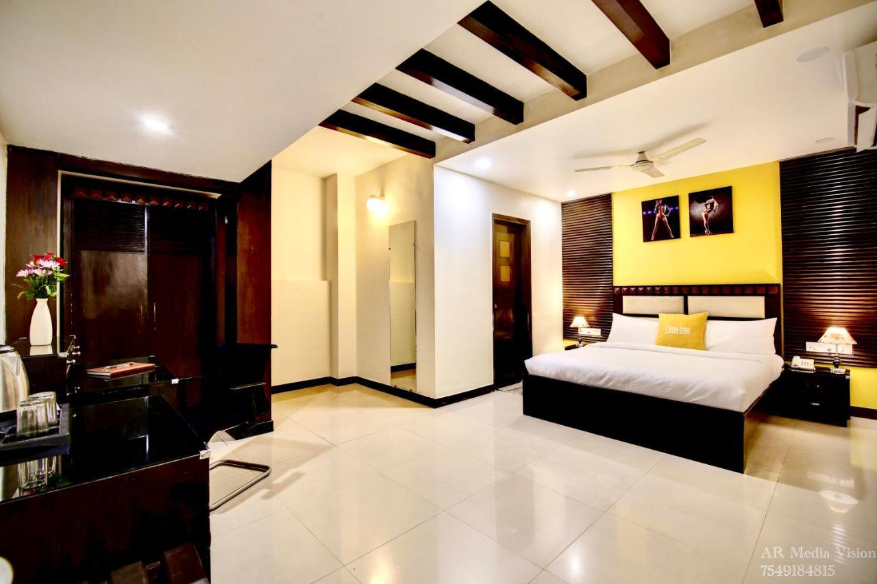 Lime Stays B&B Gk-2 At Greater Kailash Metro South Delhi Nearby Saket Select City New Delhi Exterior photo
