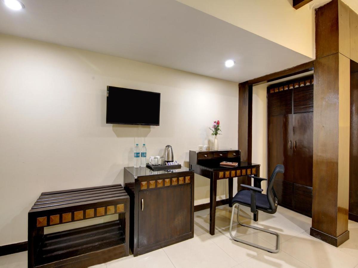 Lime Stays B&B Gk-2 At Greater Kailash Metro South Delhi Nearby Saket Select City New Delhi Exterior photo
