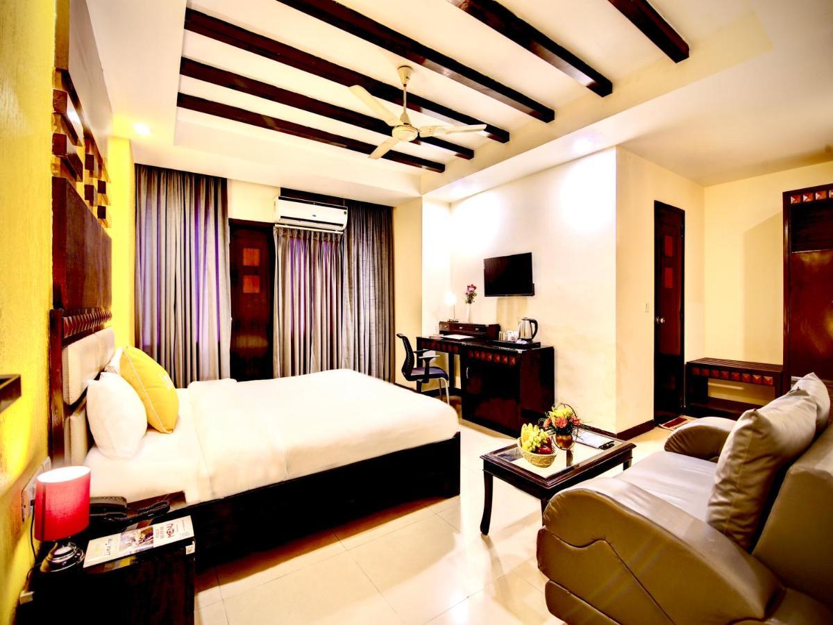 Lime Stays B&B Gk-2 At Greater Kailash Metro South Delhi Nearby Saket Select City New Delhi Exterior photo