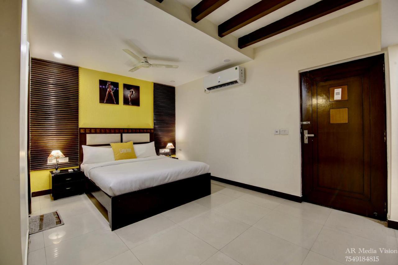 Lime Stays B&B Gk-2 At Greater Kailash Metro South Delhi Nearby Saket Select City New Delhi Exterior photo