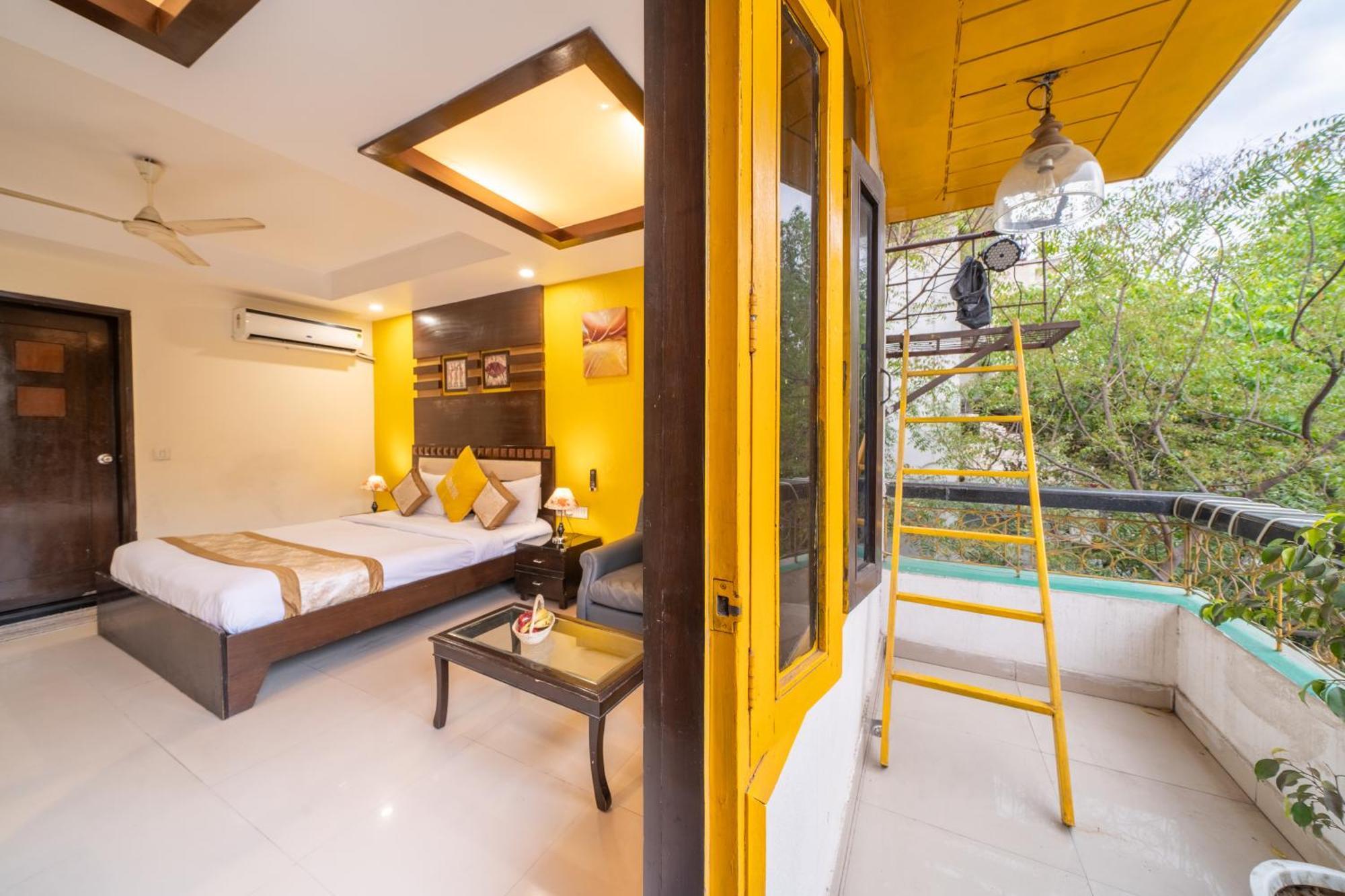 Lime Stays B&B Gk-2 At Greater Kailash Metro South Delhi Nearby Saket Select City New Delhi Exterior photo